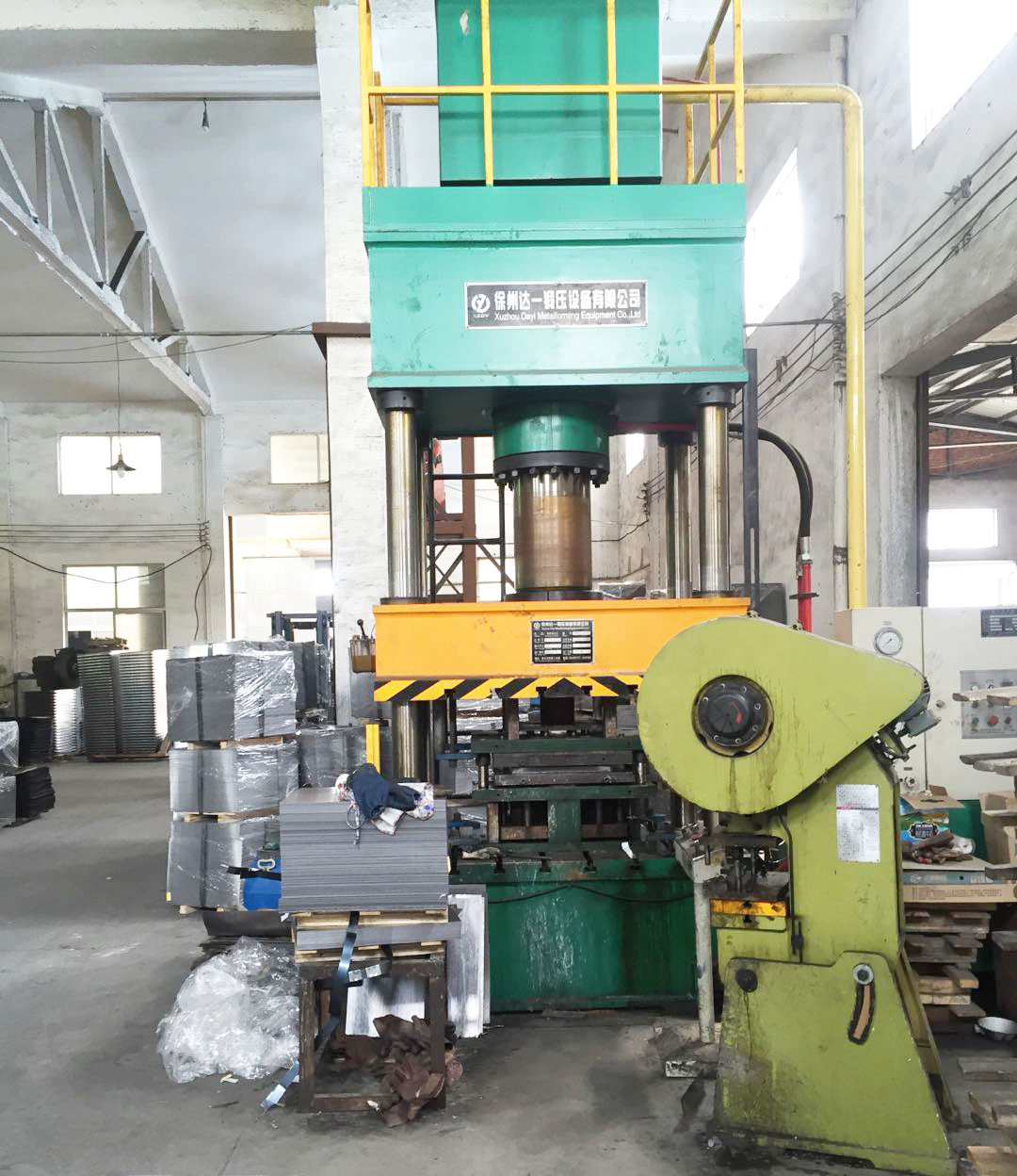 北京龍昌機房設(shè)備有限公司